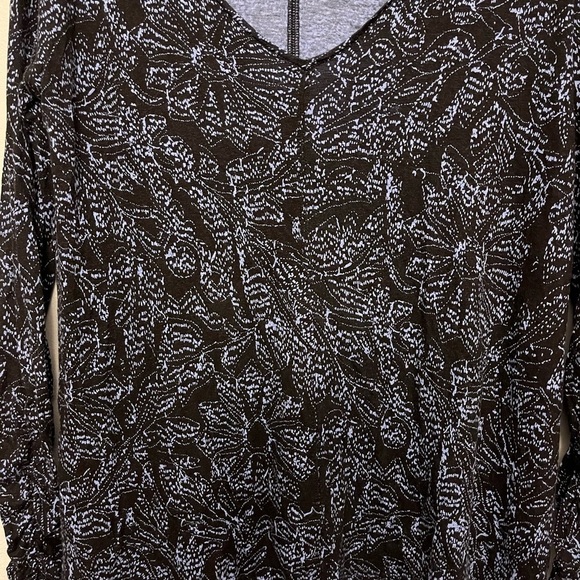 𝅺free People Lightweight Linen Blend T-shirt with Ruched Sleeves - Size Small - Picture 6 of 11